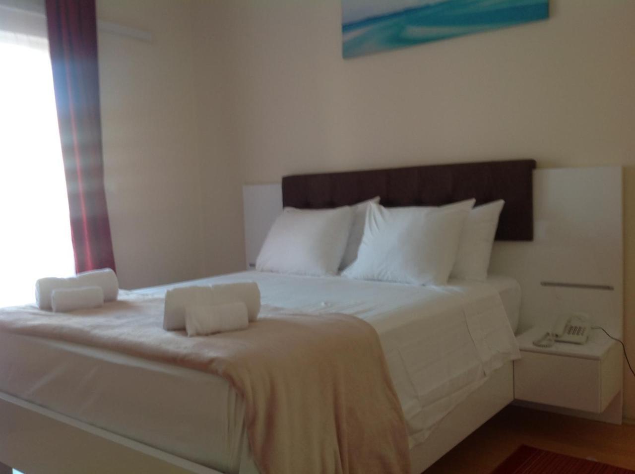 Hotel Livadic & Restaurant Ližnjan Eksteriør billede