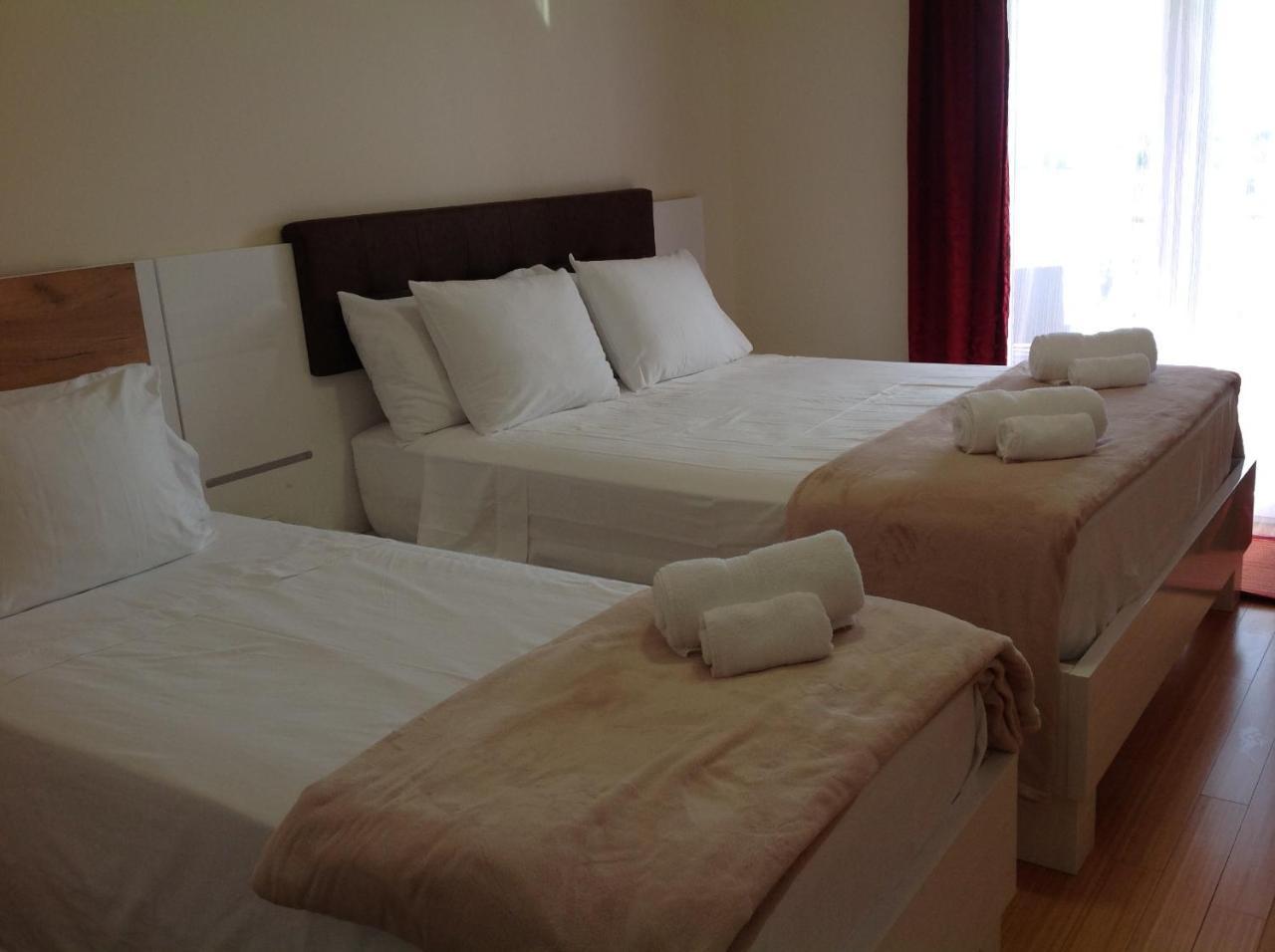 Hotel Livadic & Restaurant Ližnjan Eksteriør billede